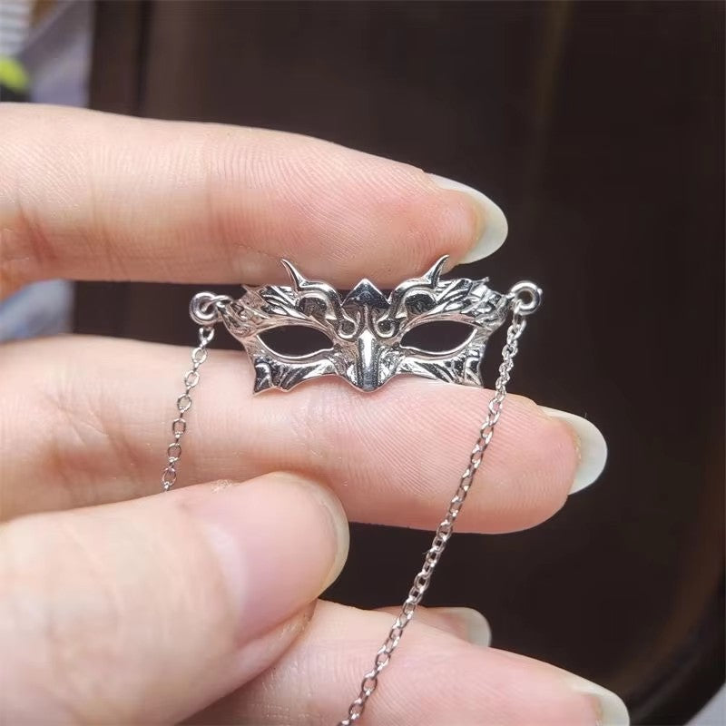 Wholesale Creative Personality Party Party Mask Collarbone Chain Water Drops Diamond Holiday Gift Pendant cosplay Necklace